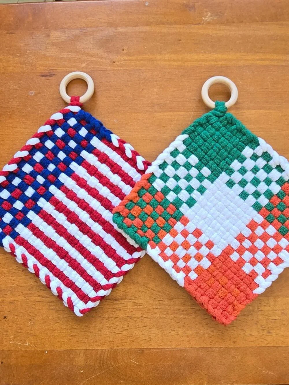 Set of 2 Handmade Artisan Woven Loomed Irish American Hot Pads Trivets Décor